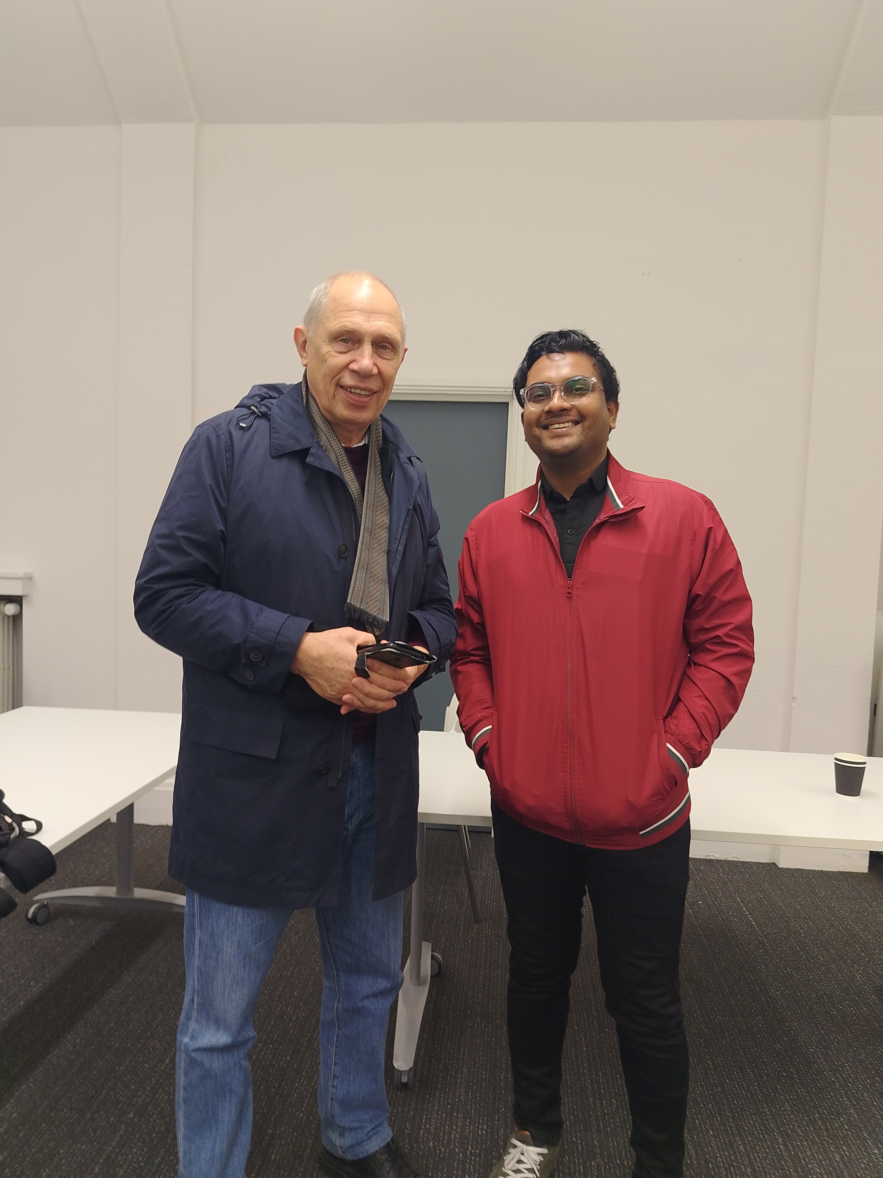 Interaction with top mathematicians and researchers in discrete mathematics